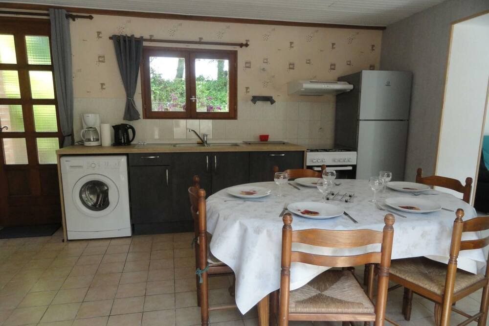 Photo of Kitchen in Saint-Sauveur-d'Emalleville