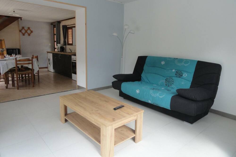 Photo of Livingroom in Saint-Sauveur-d'Emalleville
