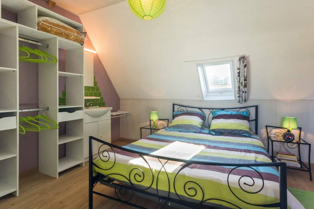 Photo of Bedroom in Croixdalle