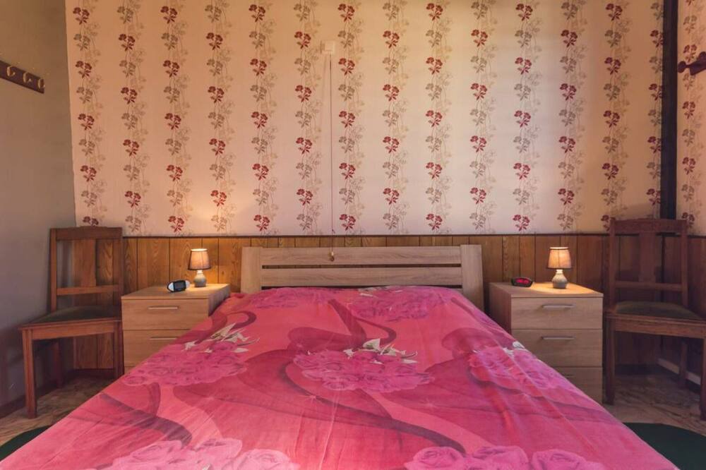 Photo of Bedroom in Croixdalle