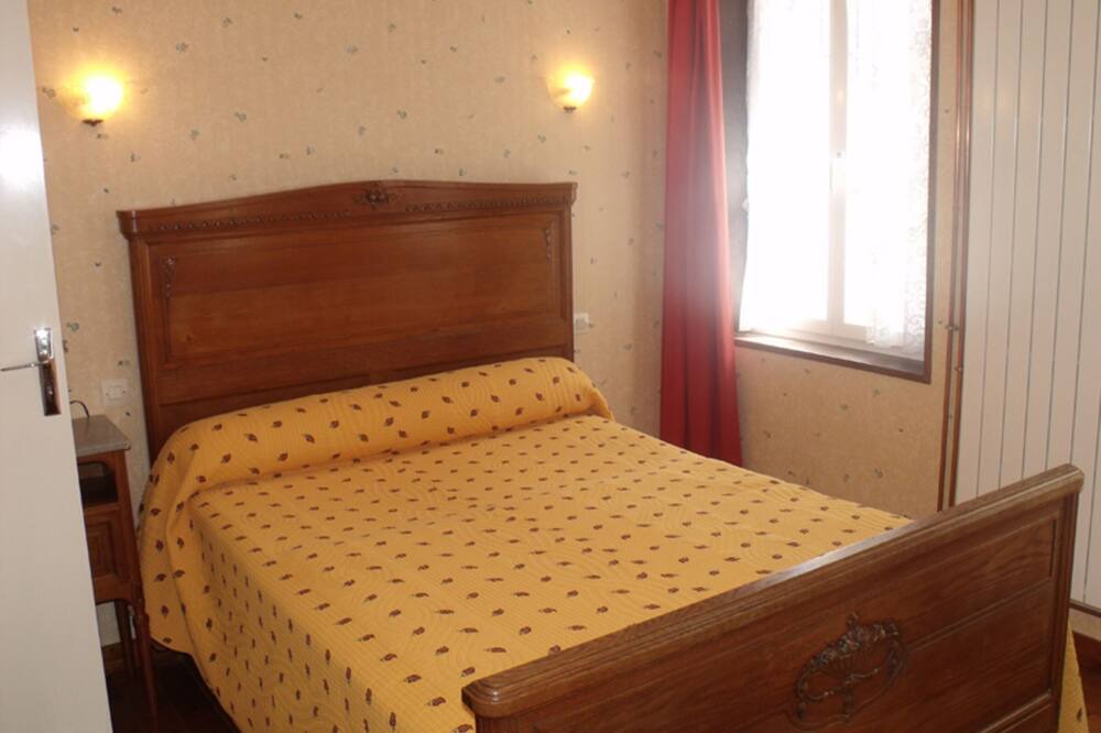 Photo of Bedroom in Yport