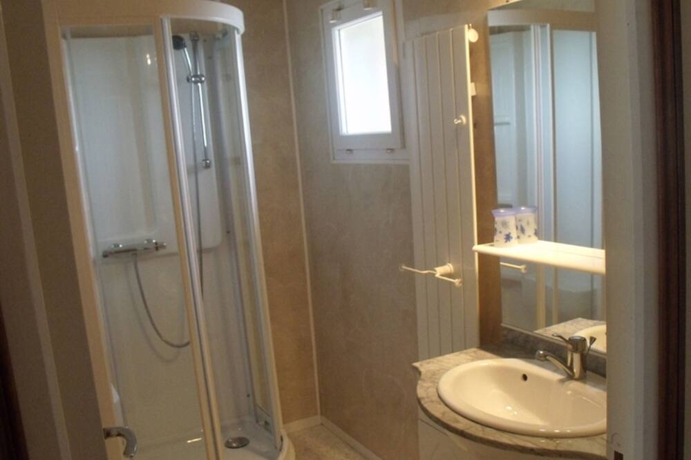 Photo of Bathroom in Yport