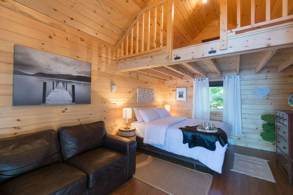Photo of Bedroom in Lunenburg County