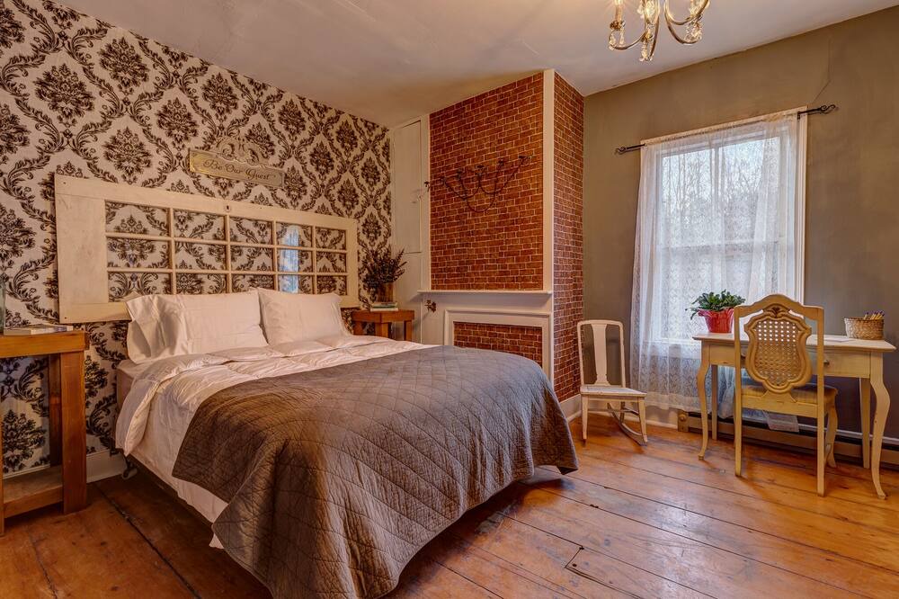 Photo of Bedroom in Andover
