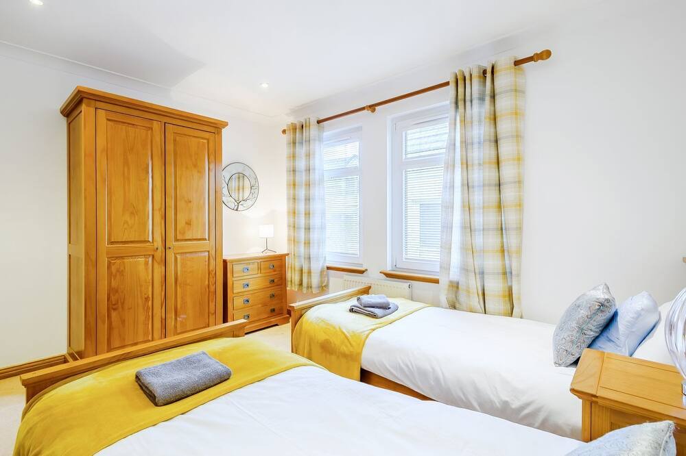 Photo of Others in Brodick