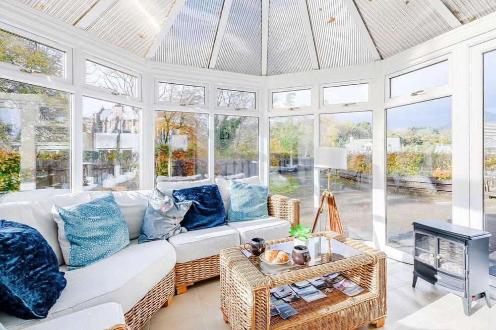 Photo of Livingroom in Brodick