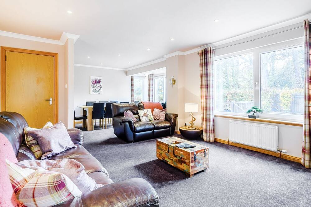 Photo of Livingroom in Brodick