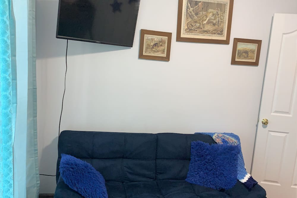 Photo of Livingroom in Tunkhannock Township