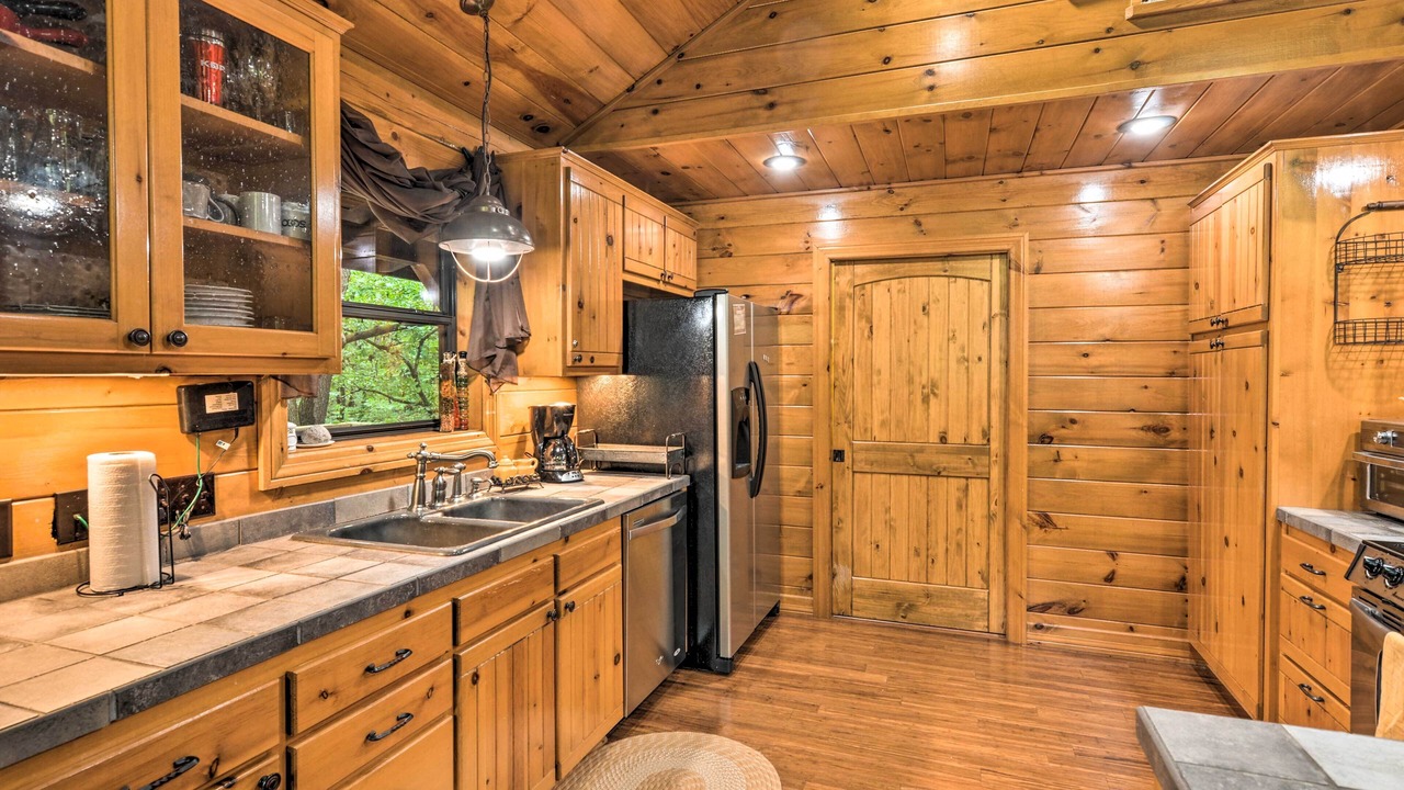 Photo of Kitchen in Maysville