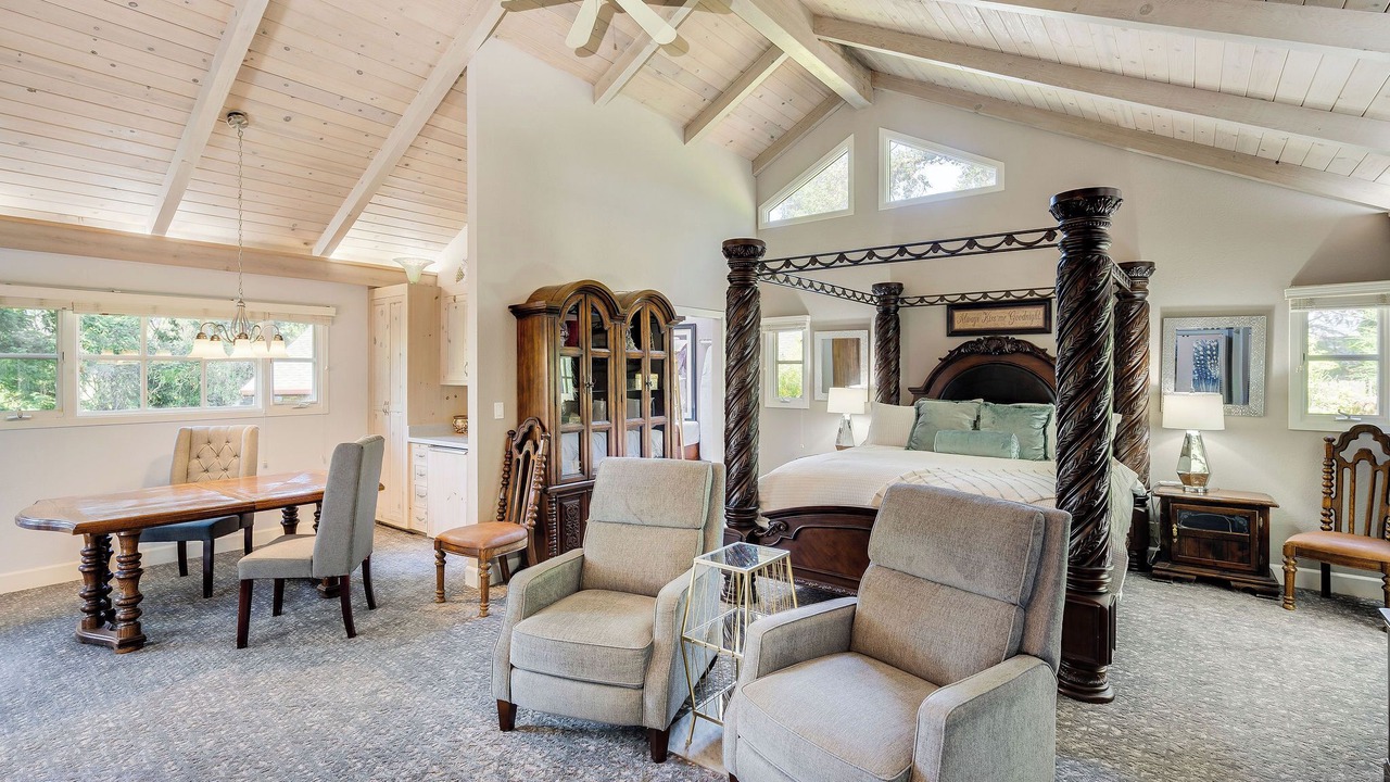 Photo of Livingroom in Calistoga