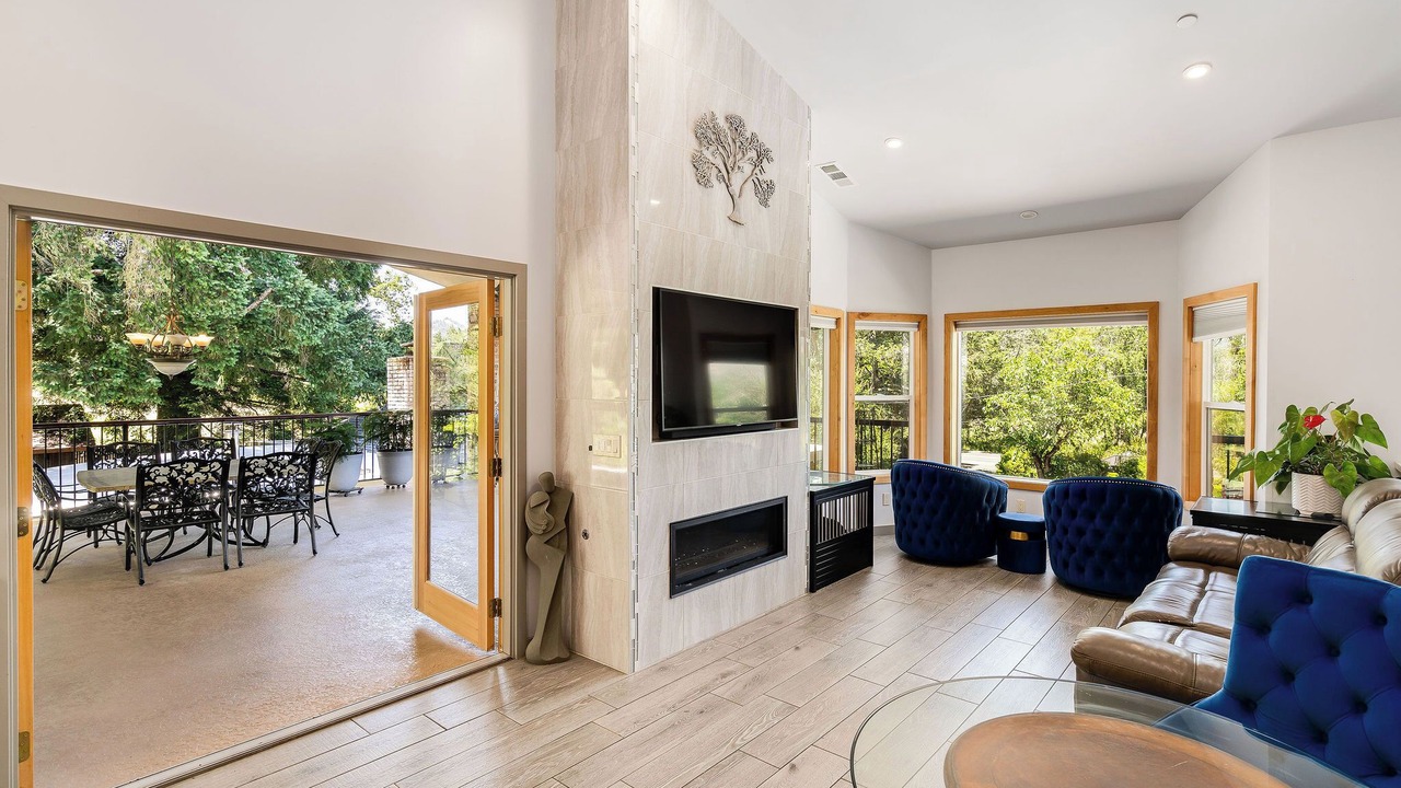 Photo of Livingroom in Calistoga