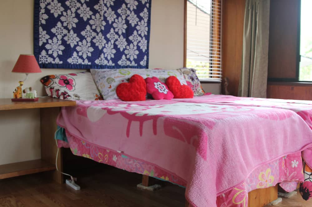 Photo of Bedroom in Keaau