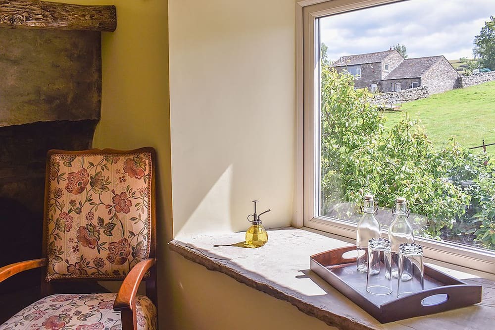 Photo of Bedroom in Thornton Rust