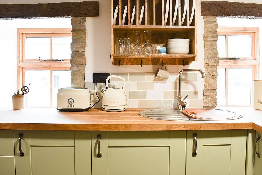 Photo of Kitchen in Thornton Rust