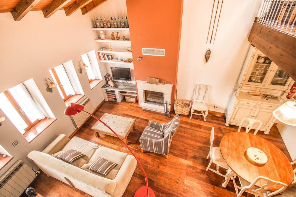 Photo of Livingroom in Puente La Reina