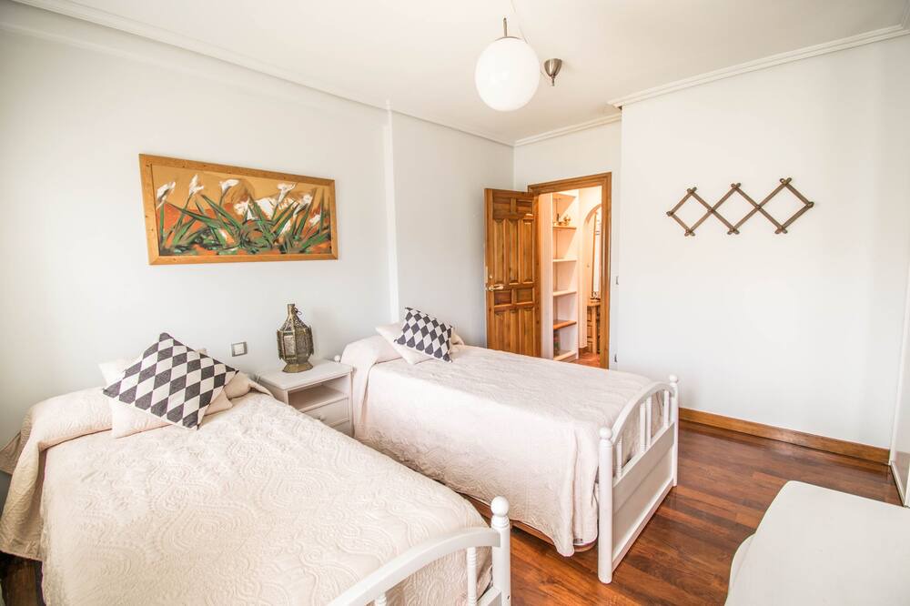 Photo of Bedroom in Puente La Reina
