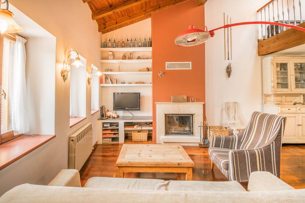 Photo of Livingroom in Puente La Reina