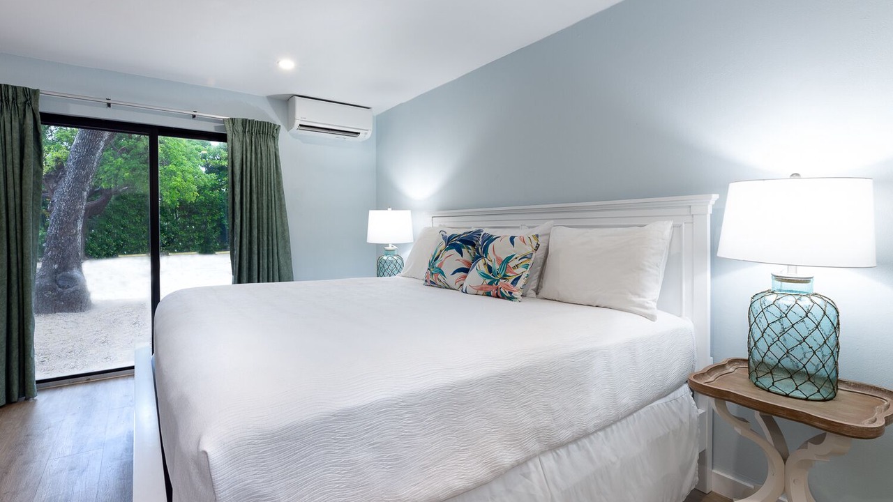 Photo of Bedroom in Rock Harbor