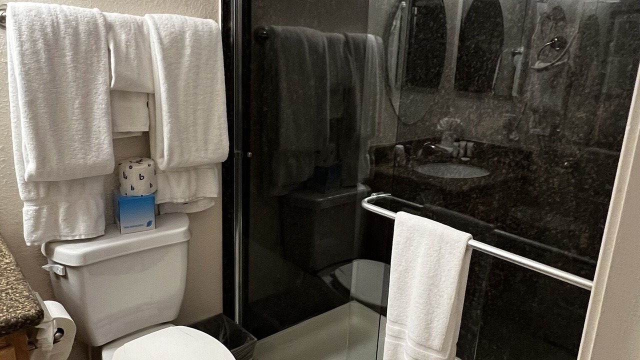 Photo of Bathroom in Tusayan