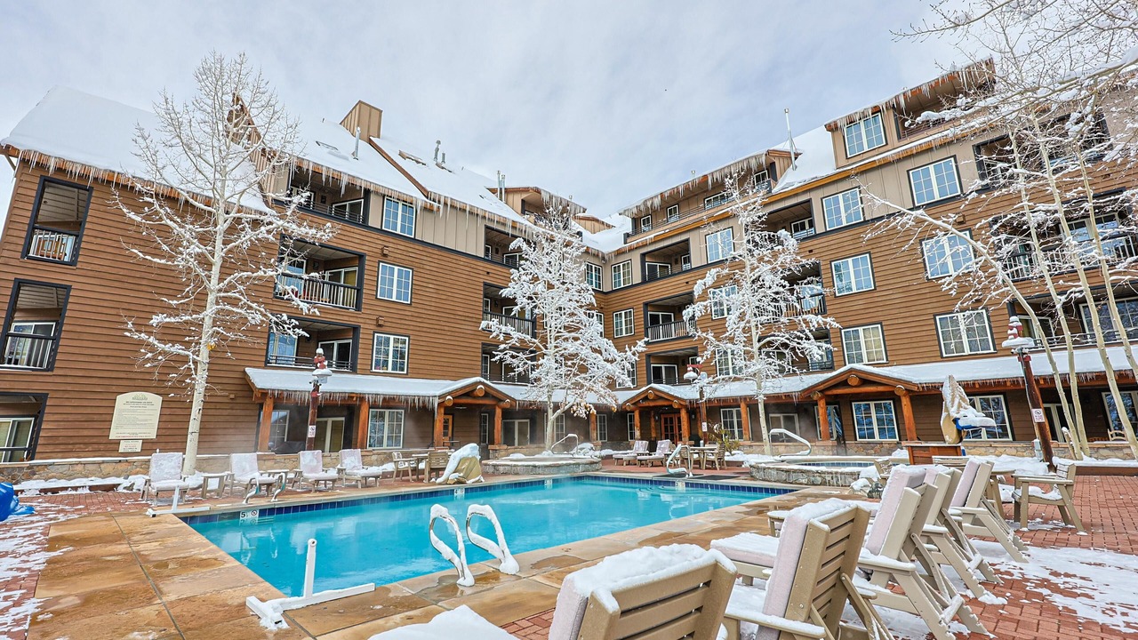 Photo of Outdoor in River Run
