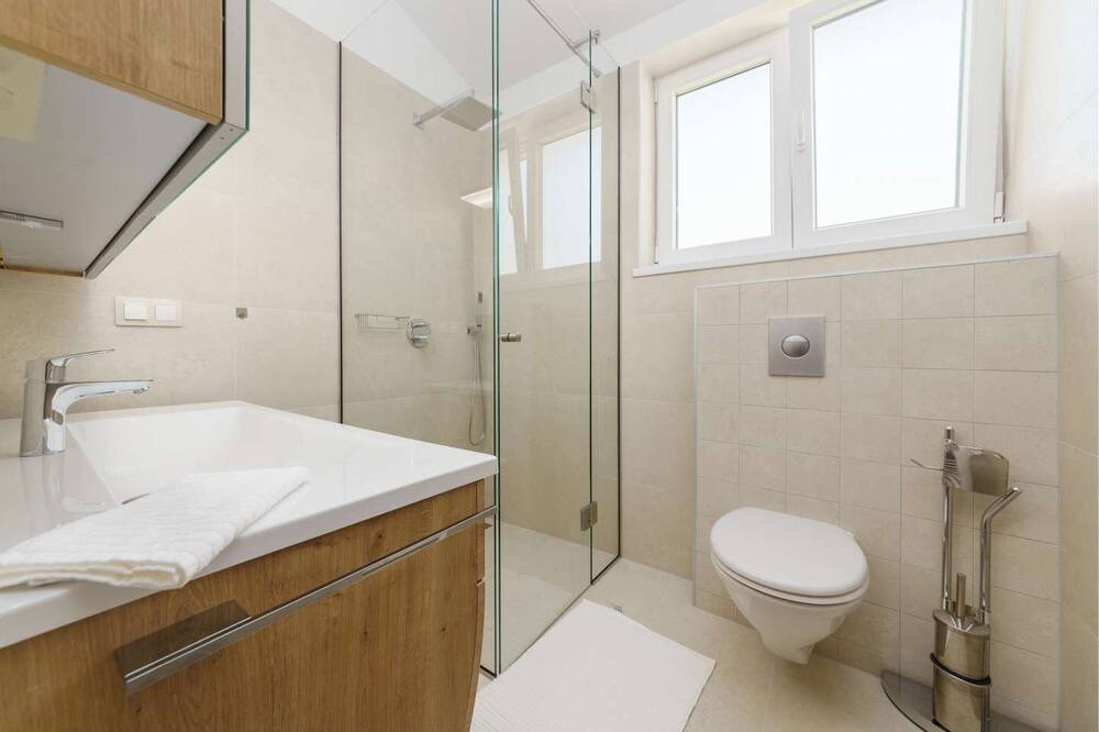 Photo of Bathroom in Vrvari