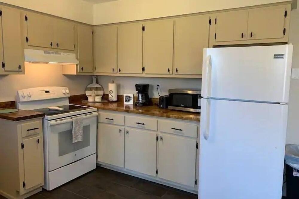 Photo of Kitchen in Mammoth Spring