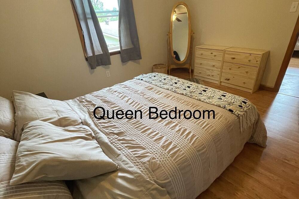 Photo of Bedroom in Mammoth Spring