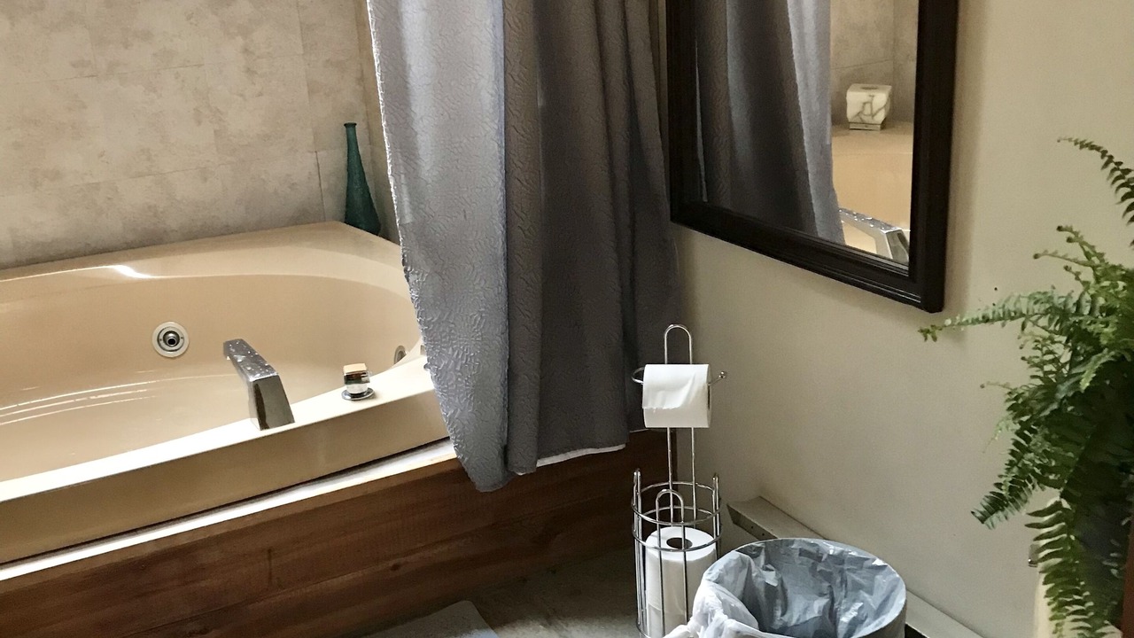 Photo of Others in Otis