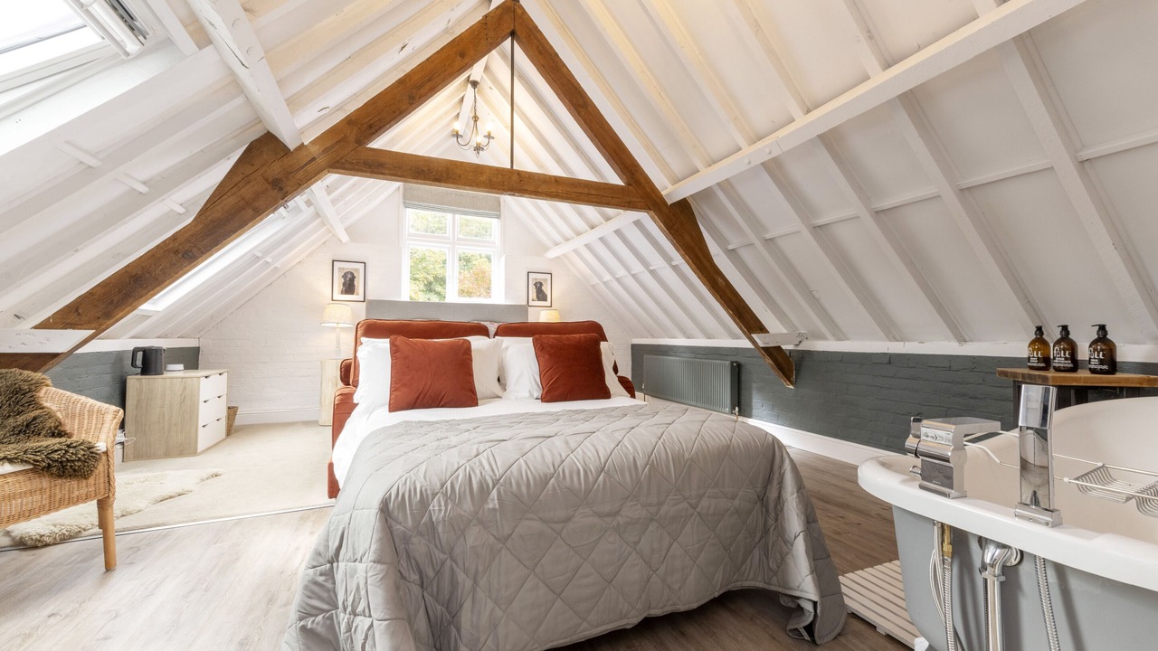 Photo of Others in Fonthill Bishop