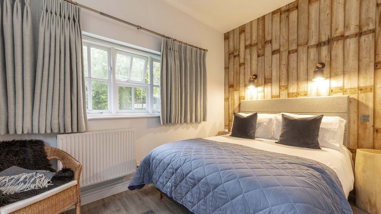 Photo of Bedroom in Fonthill Bishop