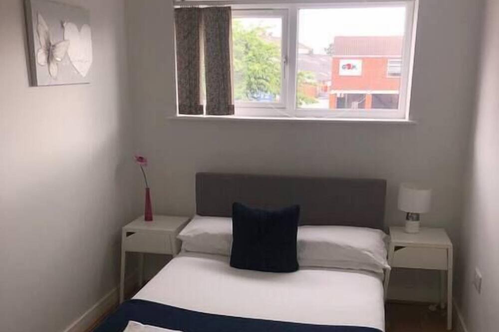 Photo of Bedroom in Loughborough