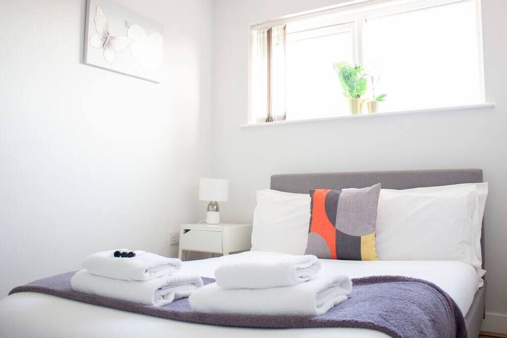 Photo of Bedroom in Loughborough