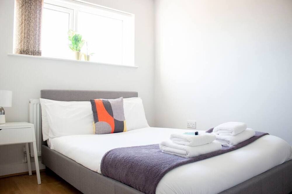 Photo of Bedroom in Loughborough