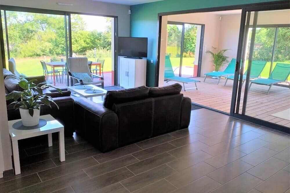 Photo of Livingroom in Quievrecourt