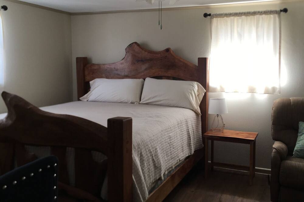 Photo of Bedroom in Stephenville