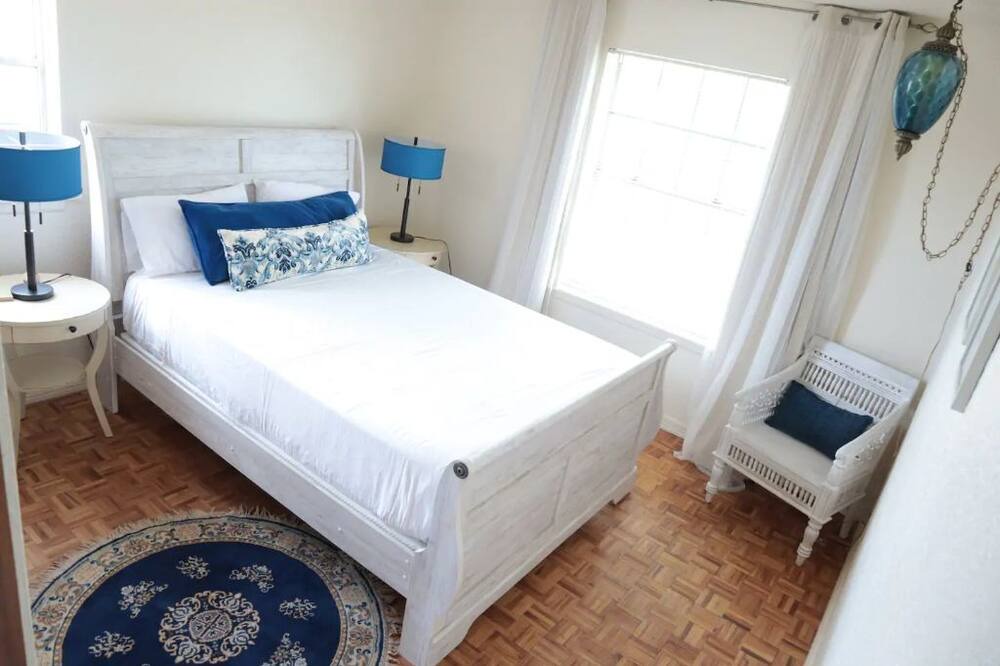 Photo of Bedroom in Snowflake
