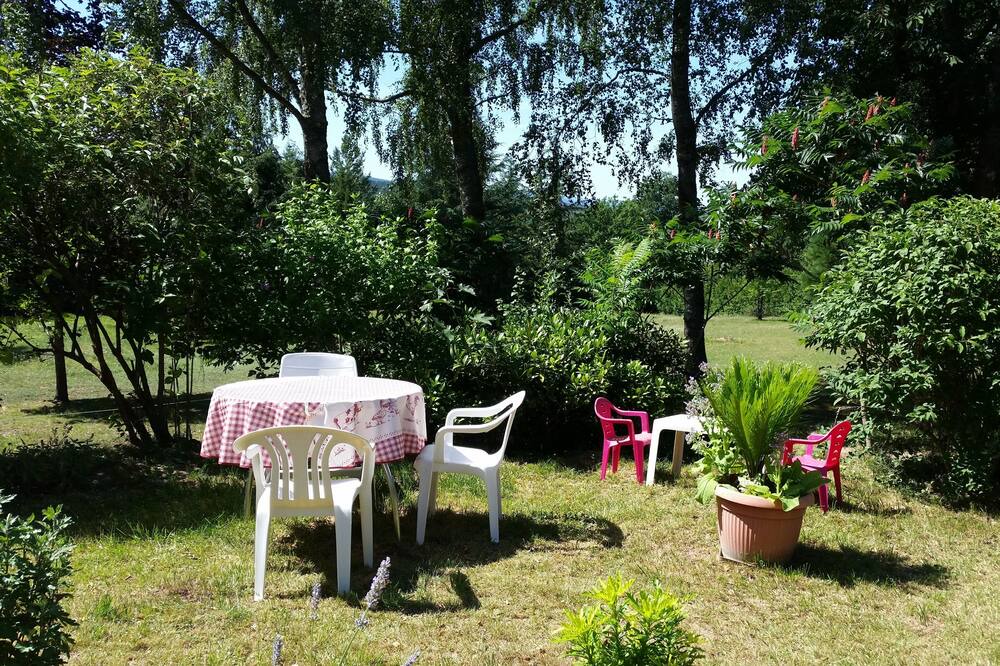 Photo of Outdoor in Colroy-la-Grande