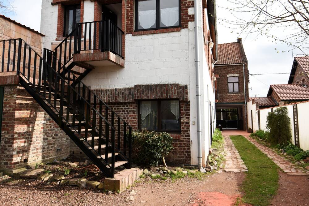 Photo of Outdoor in Bethune
