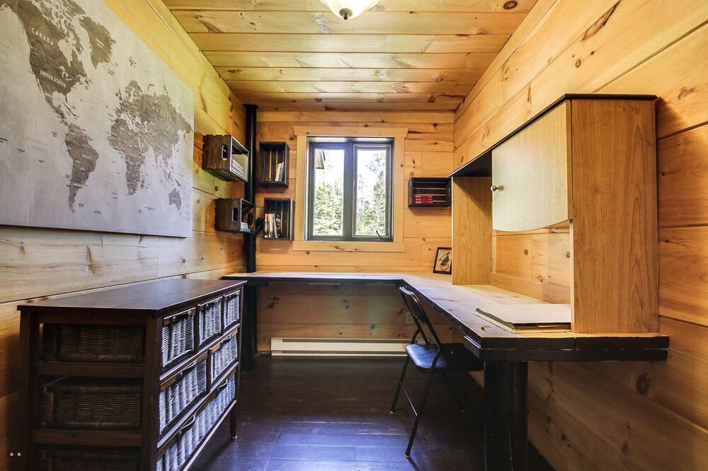 Photo of Kitchen in Herouxville
