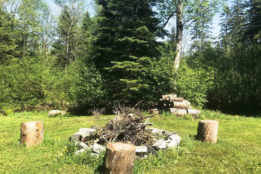 Photo of Outdoor in Herouxville