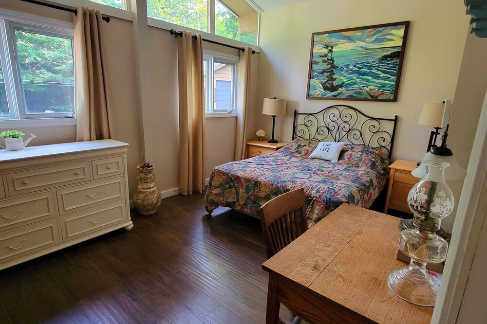 Photo of Bedroom in Purdy
