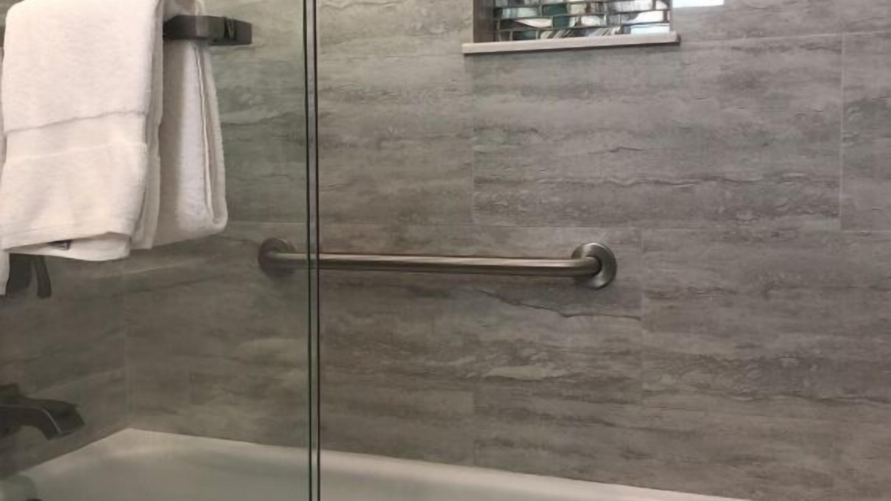 Photo of Bathroom in Key Colony Beach