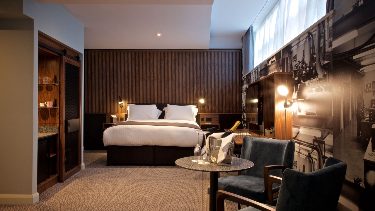 Photo of Livingroom in Coventry City Centre