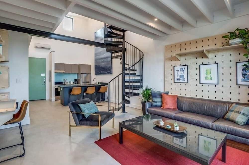 Photo of Livingroom in Kessler