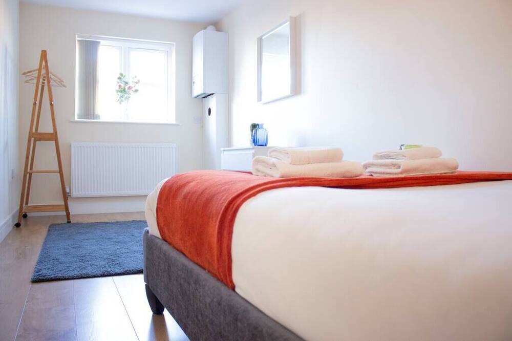 Photo of Bedroom in Loughborough