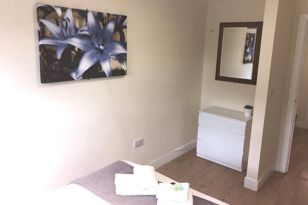 Photo of Bedroom in Loughborough