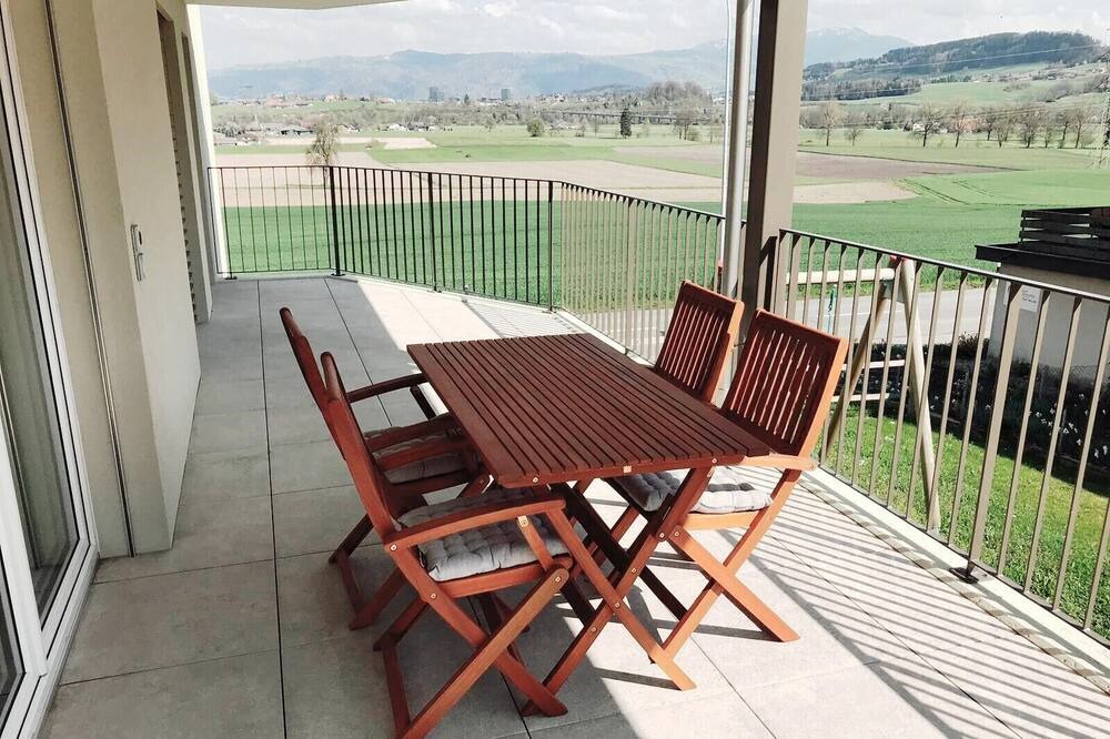 Photo of Patio Balcony in Dietwil