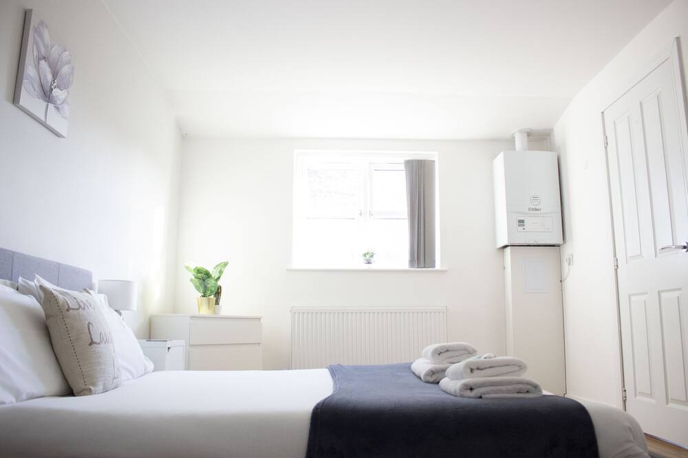 Photo of Bedroom in Loughborough