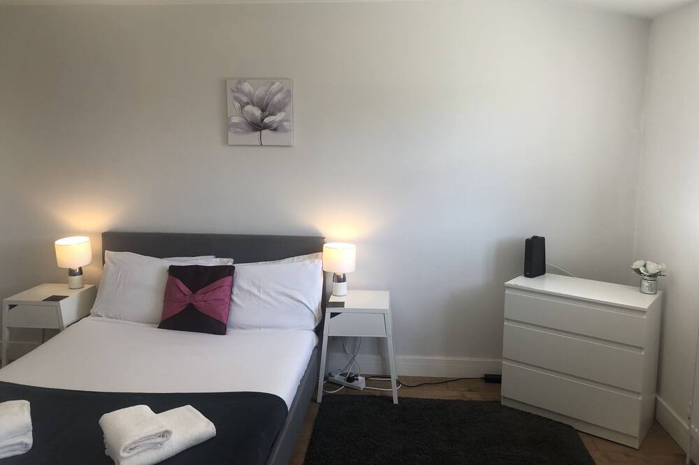 Photo of Bedroom in Loughborough