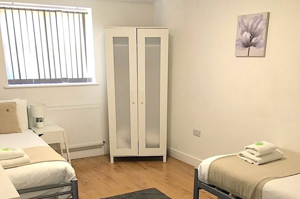 Photo of Bedroom in Loughborough